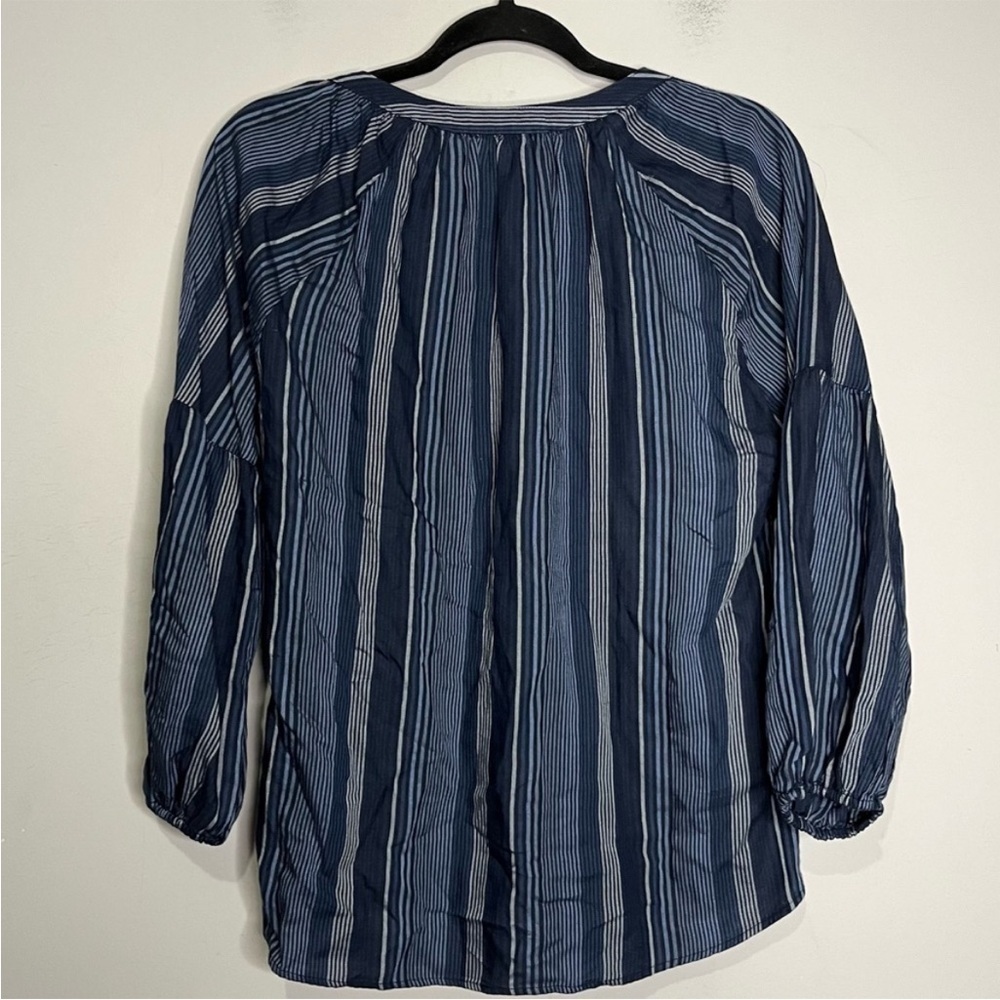 Eddie Bauer Navy Striped Popover Peasant 3/4 Sleeve Blouse, size XS - Picture 5 of 9